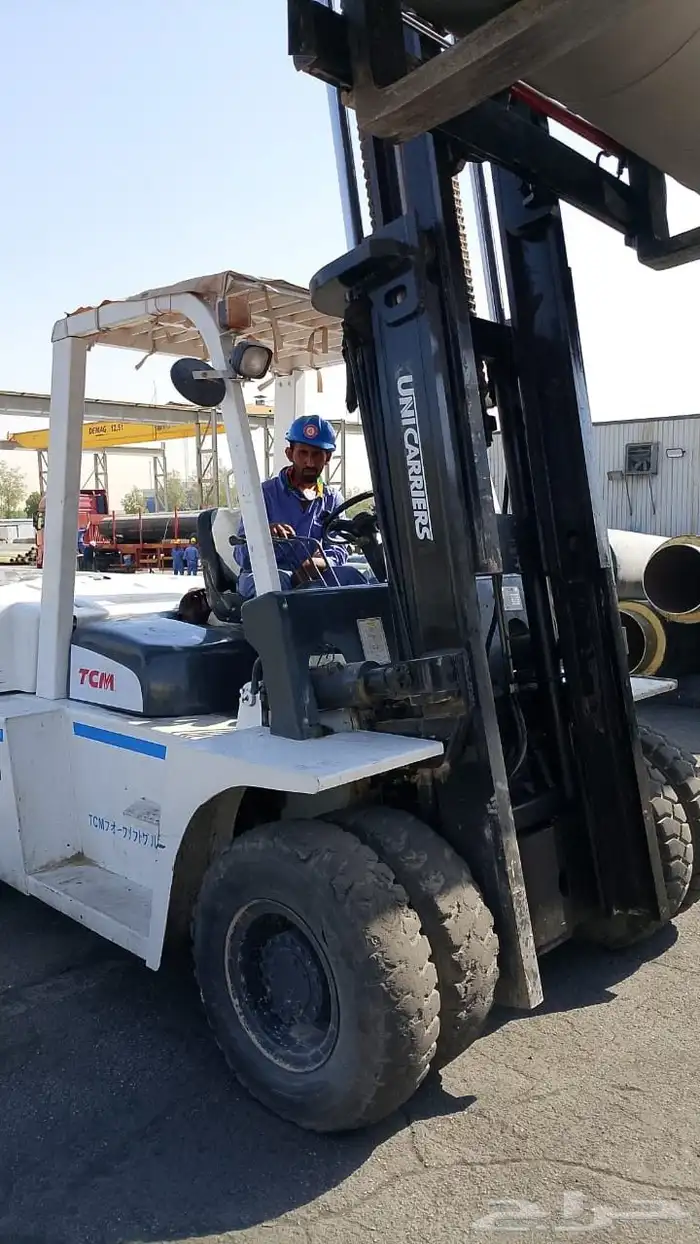 رافعات شوكيه للايجار  فوركلفت للايجار سيزرلفت  مان لفت 0