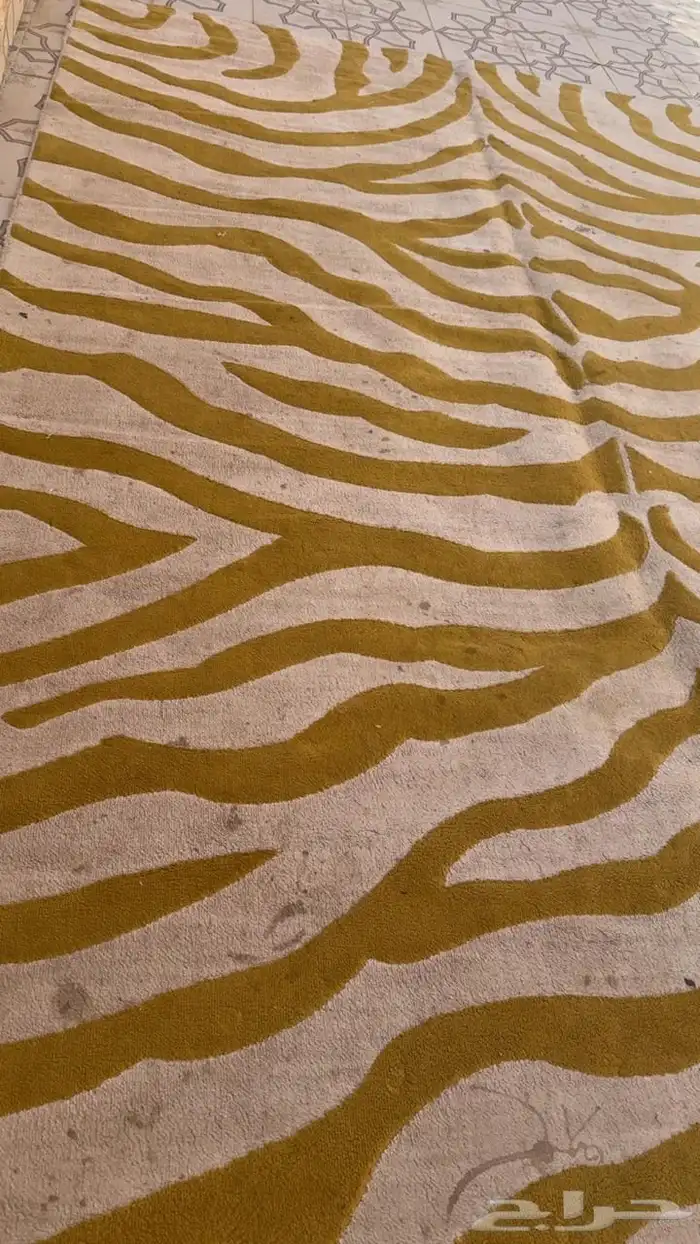 طاولة ضيافة و فرشة 1