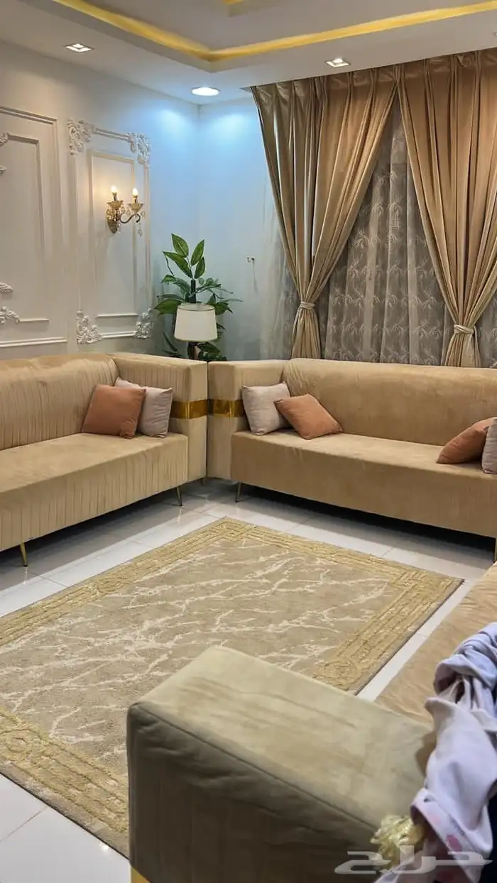 كنب فخم للبيع 0