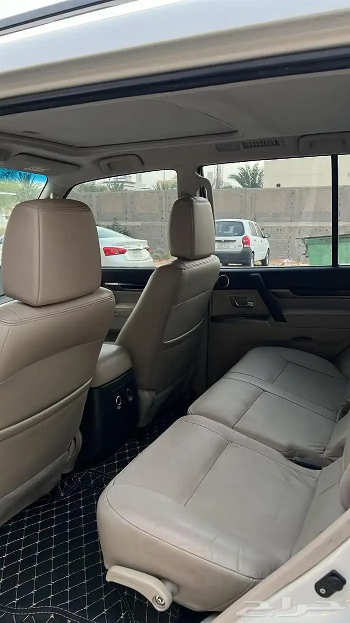 موستبيشي باجيرو 2022 علامة ذهبية مكينة 3500 7