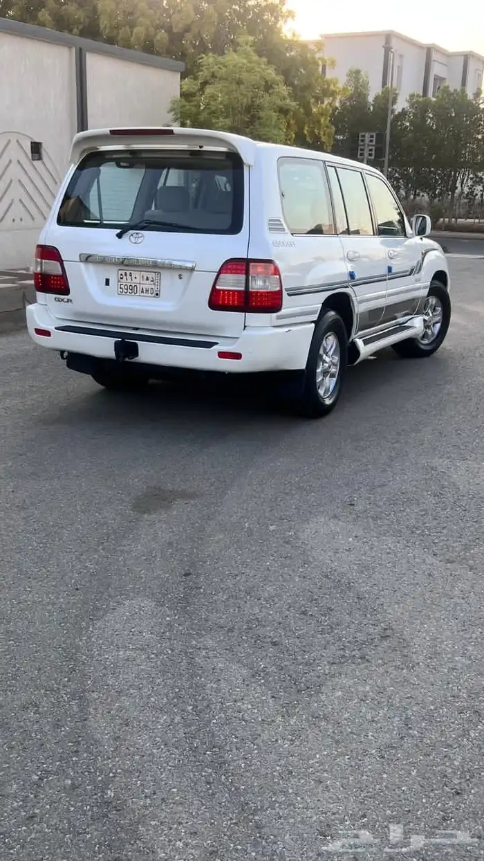 للبيع جيب 2006 18