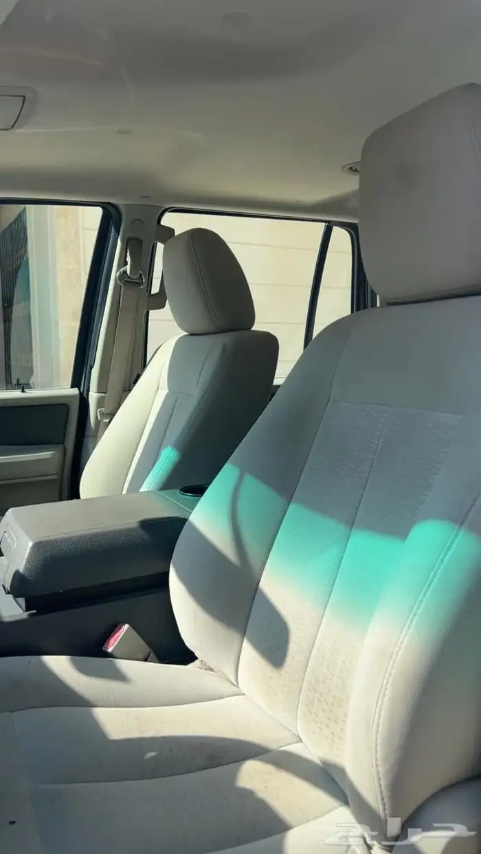 فورد اكسبيدشن 2012 قصير 2