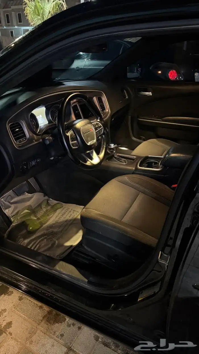 دوج SXT2020 اسود 10