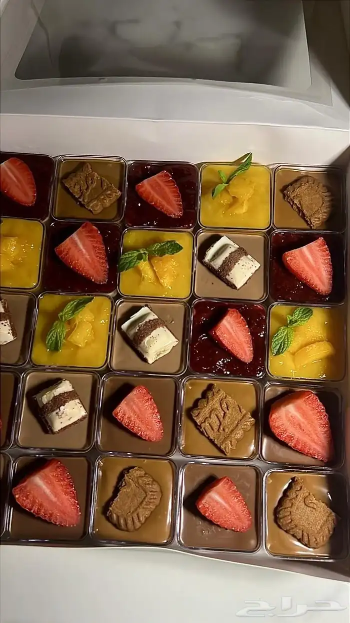 تشيز كيك تراميسو تمر محشي بسبوسة حلا التارت 24