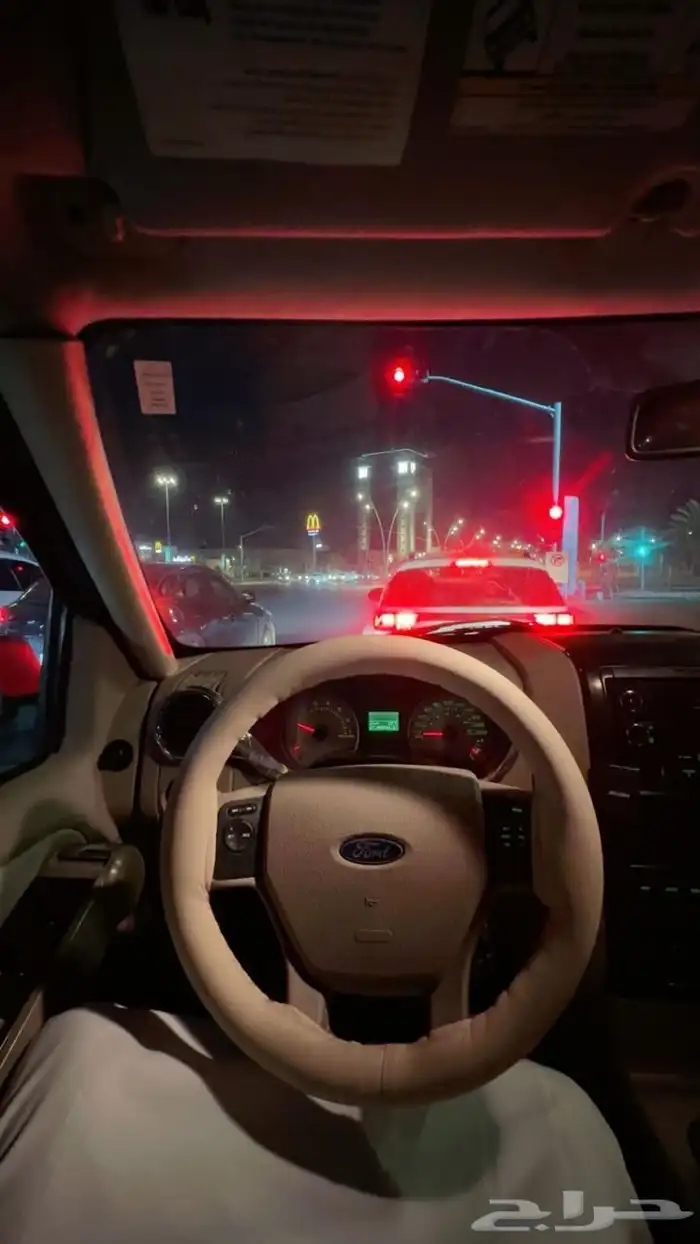 للبيع اكسبلورا 8