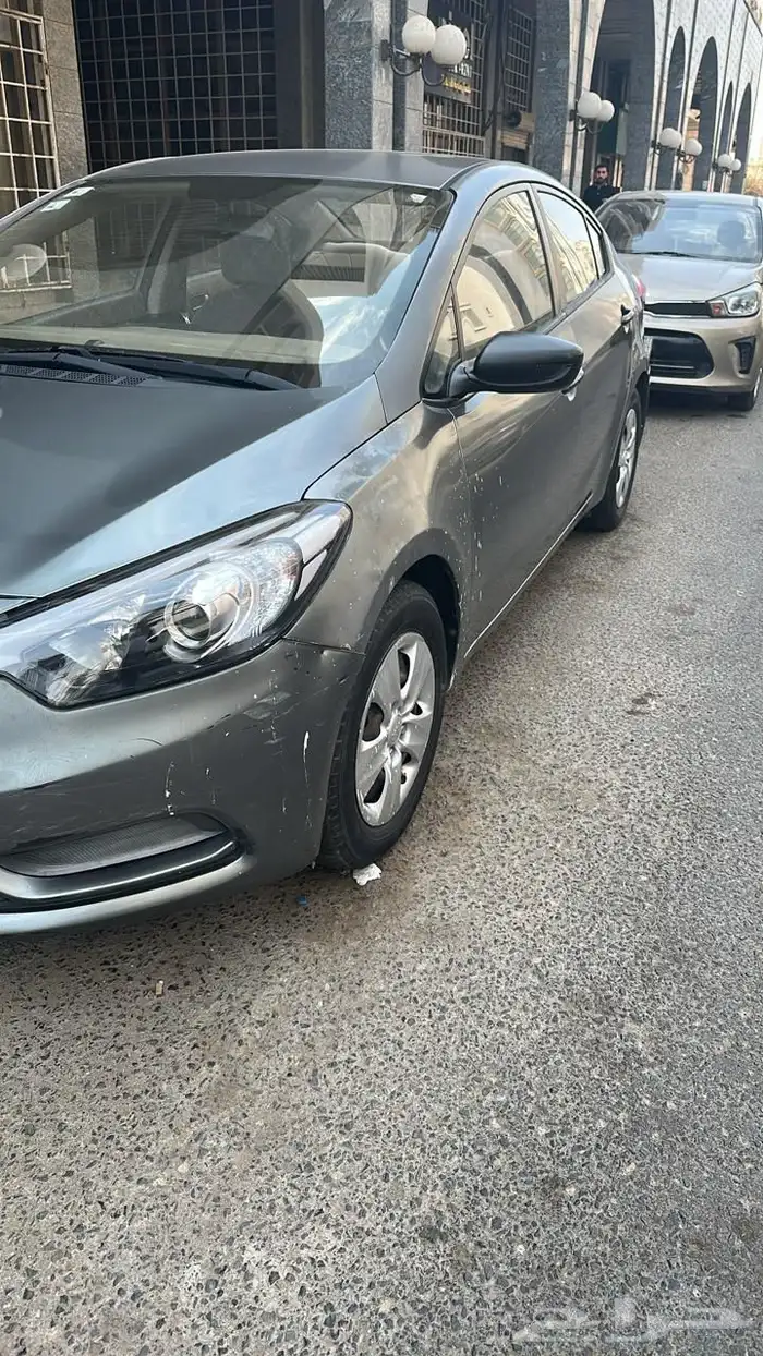 كيا سيراتو للبيع 7