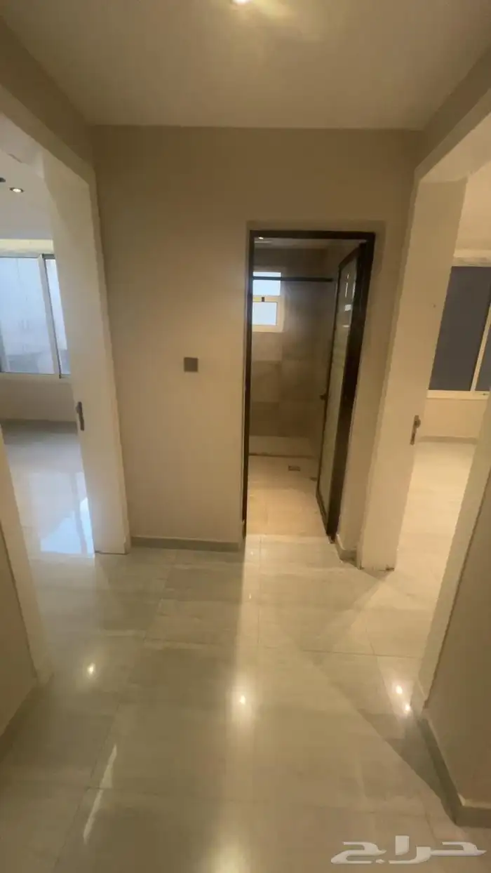 شقه للإيجار الحمرا 5