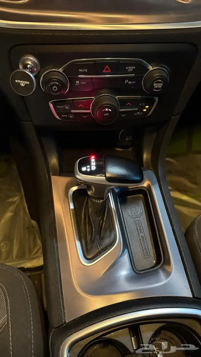 دوج SXT2020 اسود 25