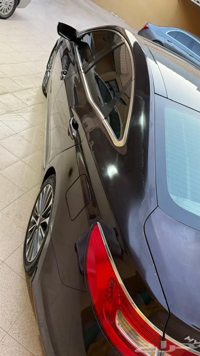 للبيع هونداي أزيرا 10