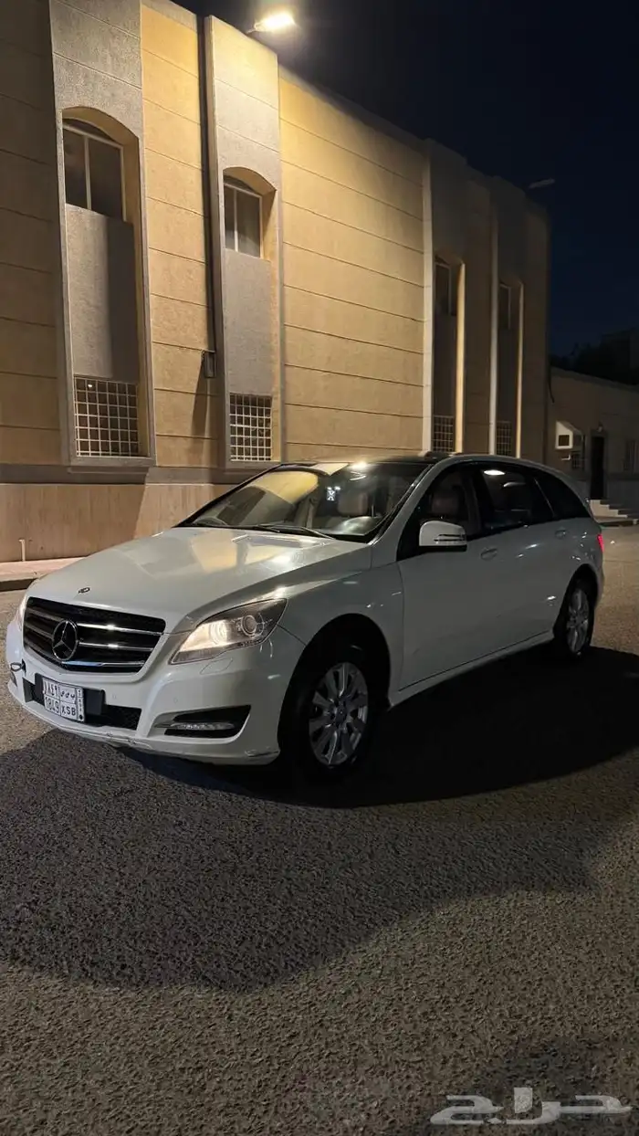 للبيع مخزن R300 2011 9