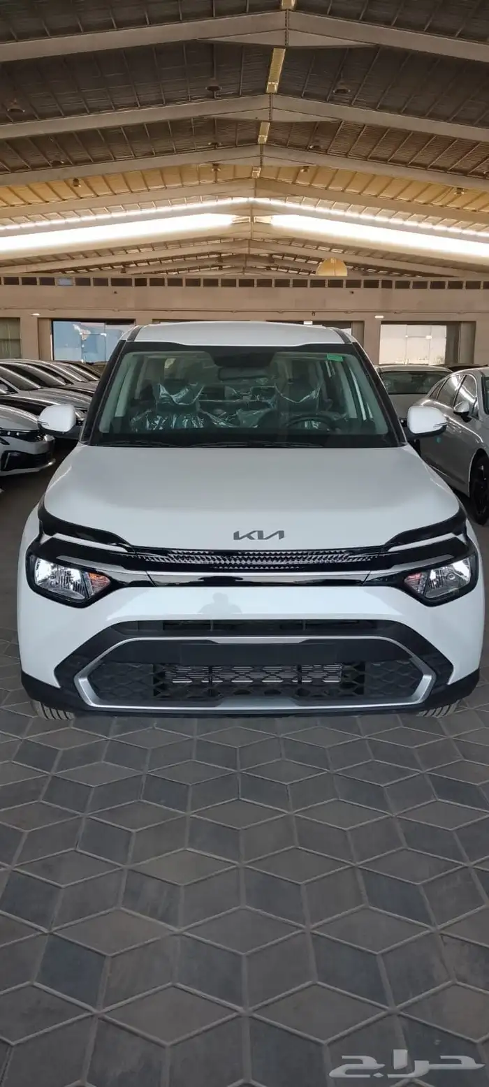 كيا كارينز مطور 3