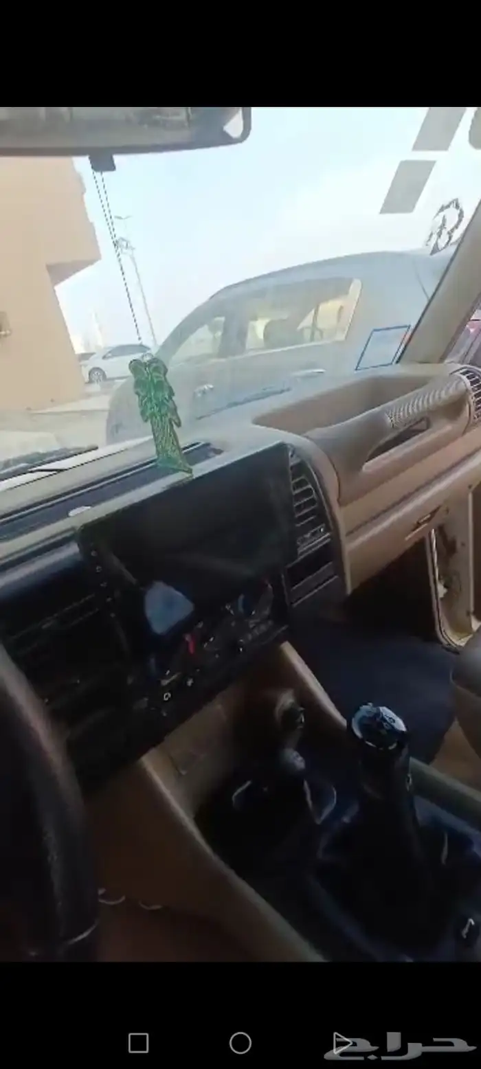 لاند روفر موديل 98 7