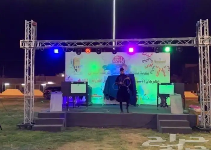 تنظيم حفلات وفتتحات تاجير شاشات مسارح استيج خشب استيج زجاج 8