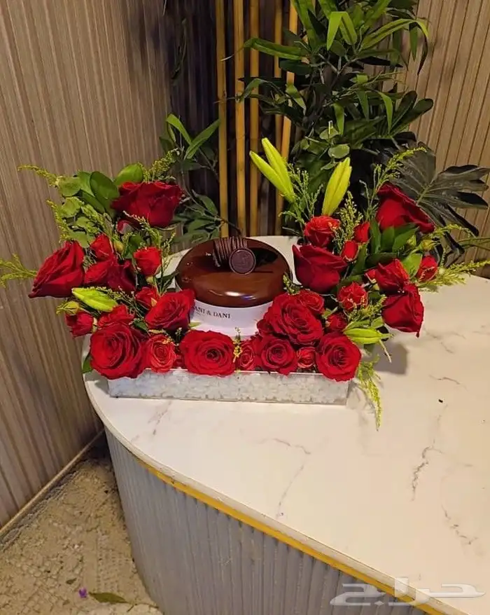 منسق ورد هدايا تغليف خبره اربع سنوات 7