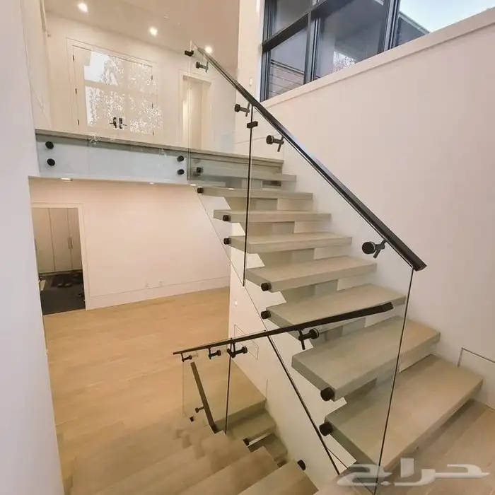 زجاج سيكوريت ودرابزين واجهات استركشر ابواب فولدنج 1