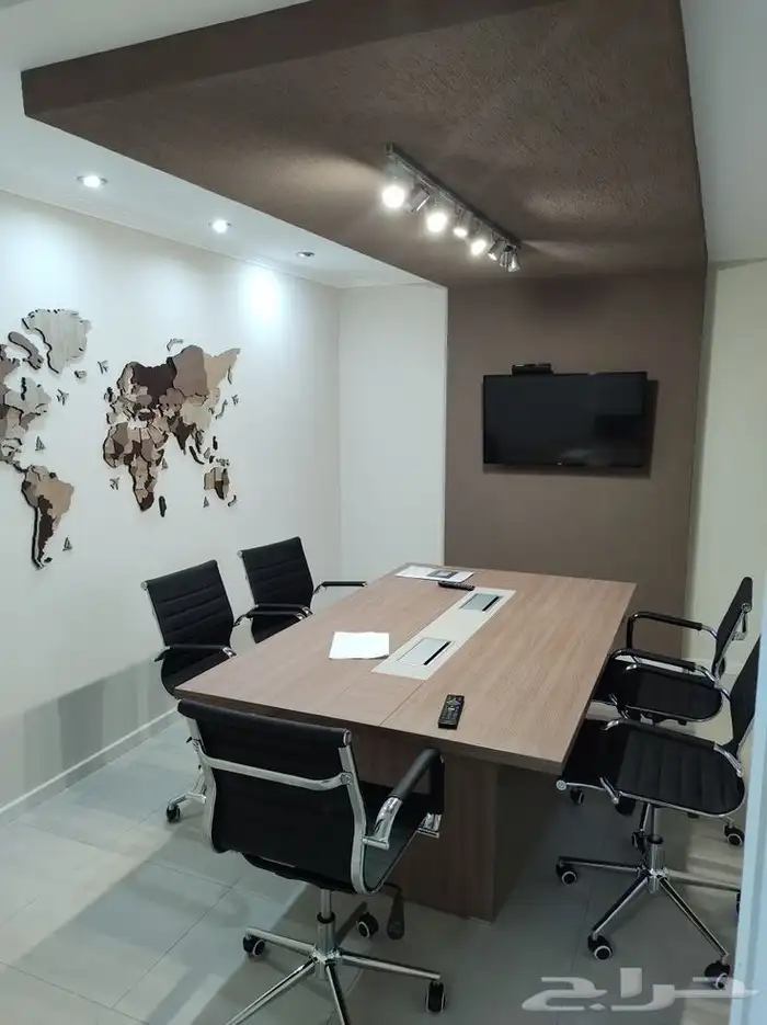 اختار الذكاء ف التفاصيل أثاث مكتبي يجمع بين العملية والاناقه 17