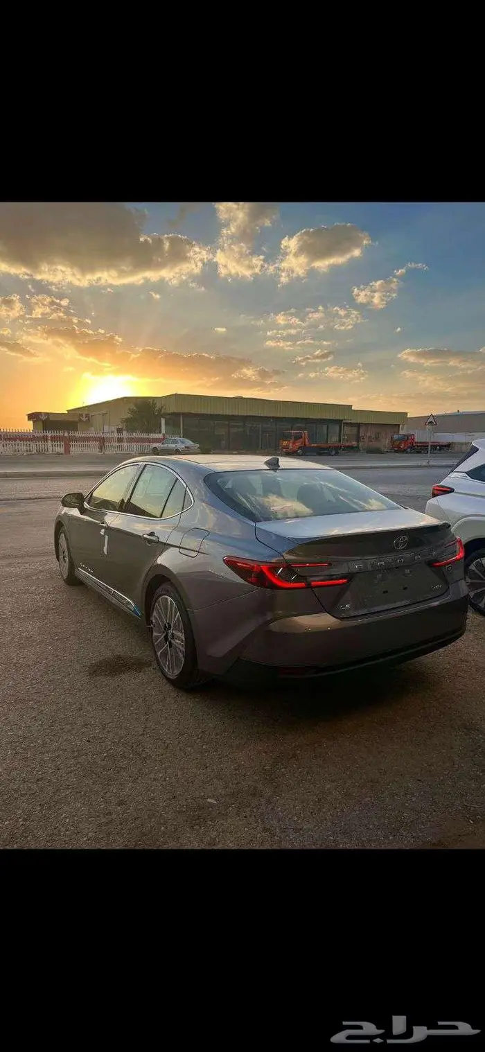 العرض الأقوى على كامري LE هايبرد 2025 1