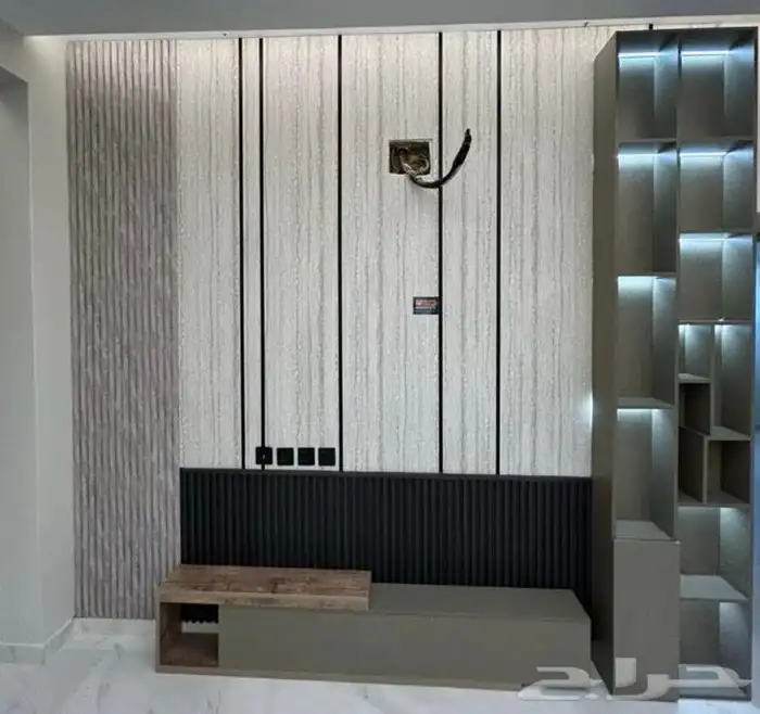 دولاب شاشة مع أرفف مودرن وجميل 1