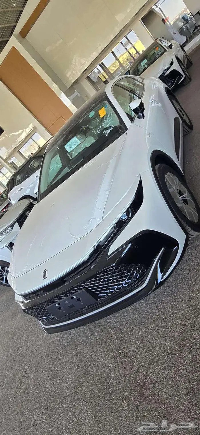 تويوتا كراون برستيج ابيض 2026 كاش واقساط 1