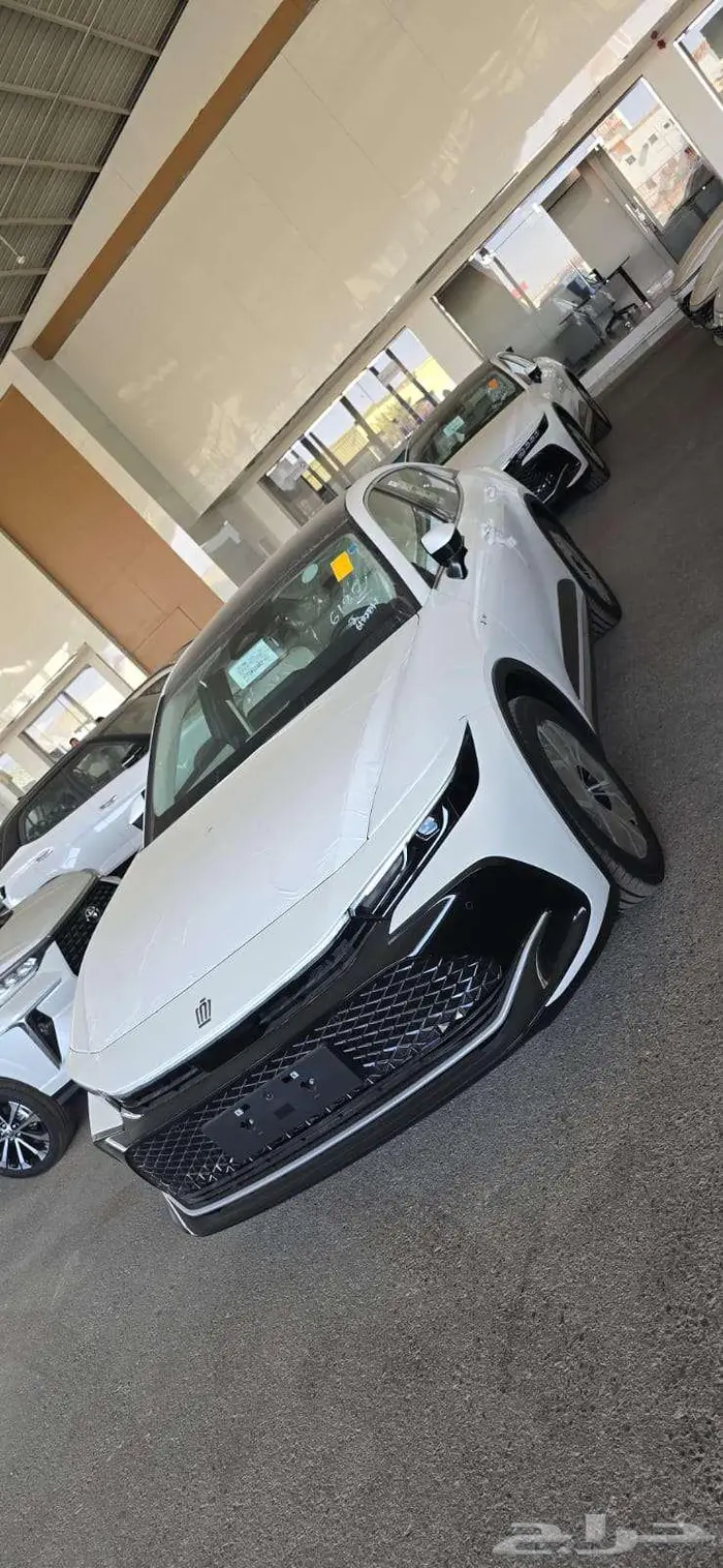 تويوتا كراون برستيج ابيض 2026 كاش واقساط 2