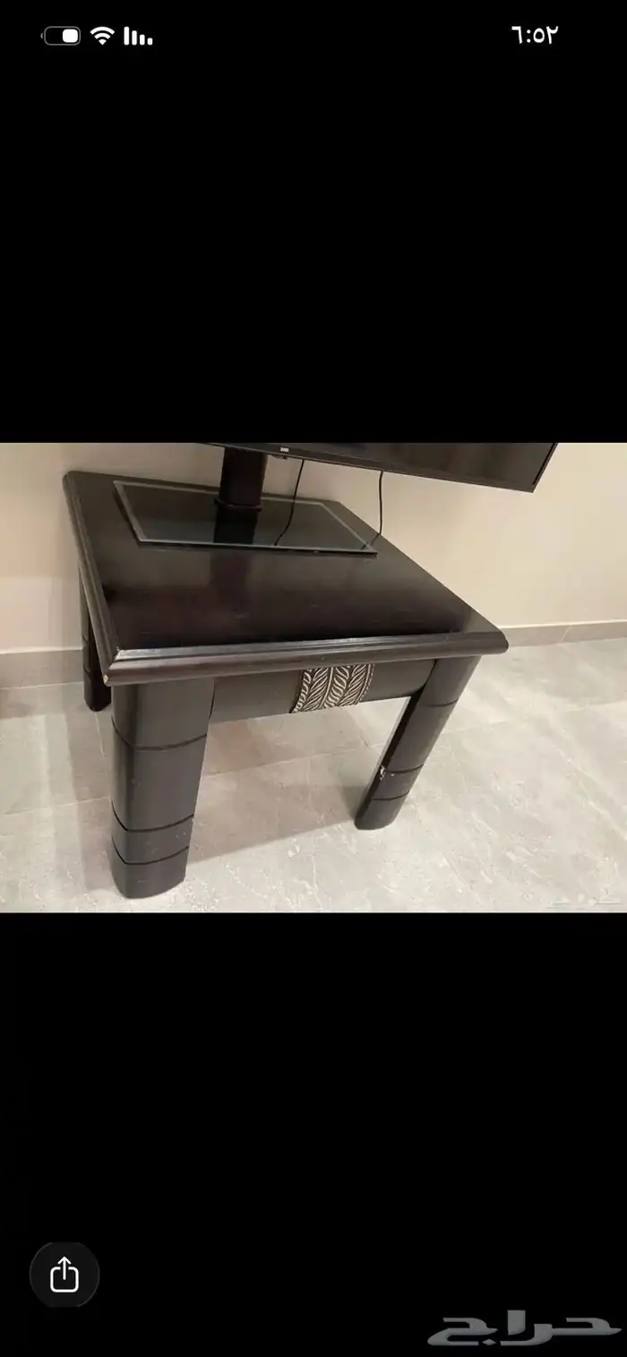 مجلس 11 شخص مع طاولات 3