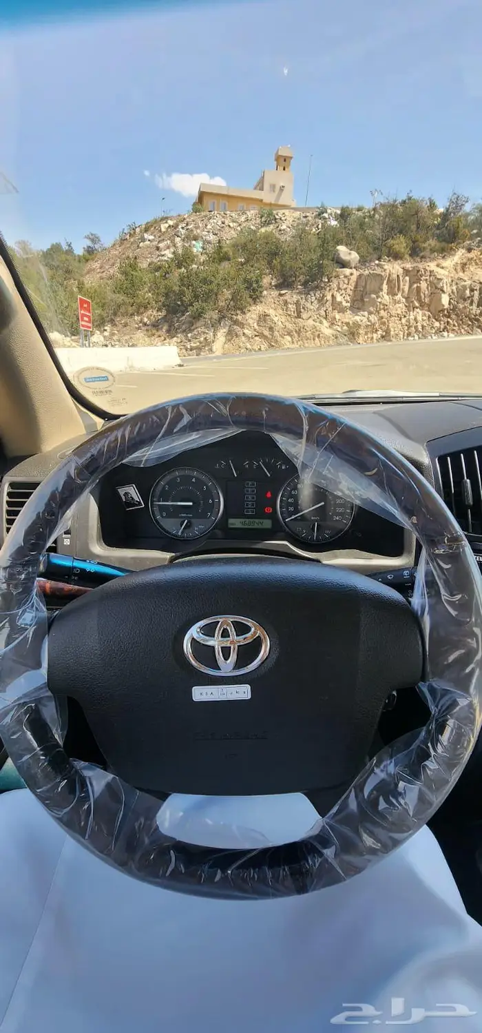 لاندكروزر GXR 4