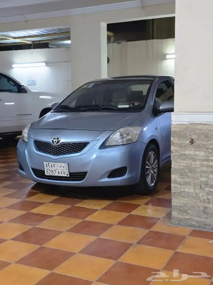 تويوتا يارس 2011 0