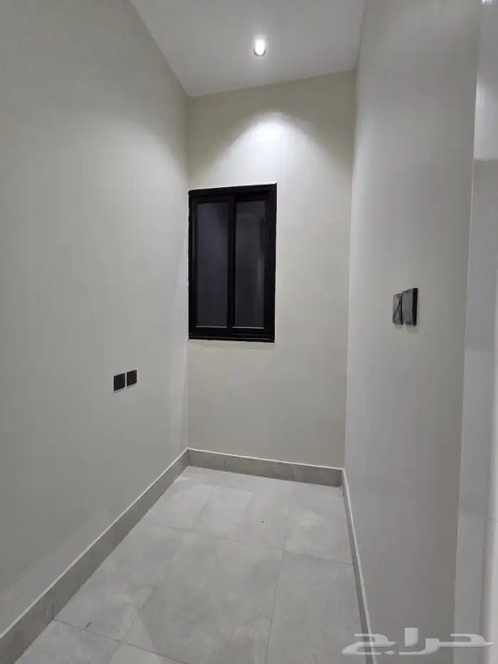 للبيع شقق علويه 6غرفVIPسطح مستقل مصعدراكب520 ألف أبهاالمحالة 11