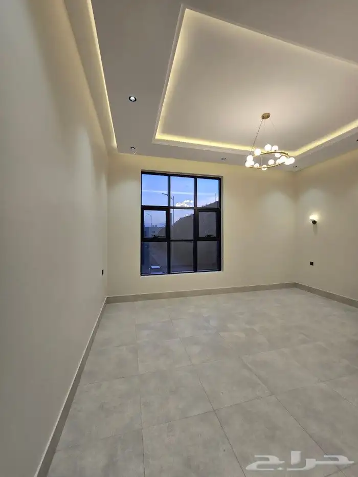 للبيع شقق علويه 6غرفVIPسطح مستقل مصعدراكب520 ألف أبهاالمحالة 7