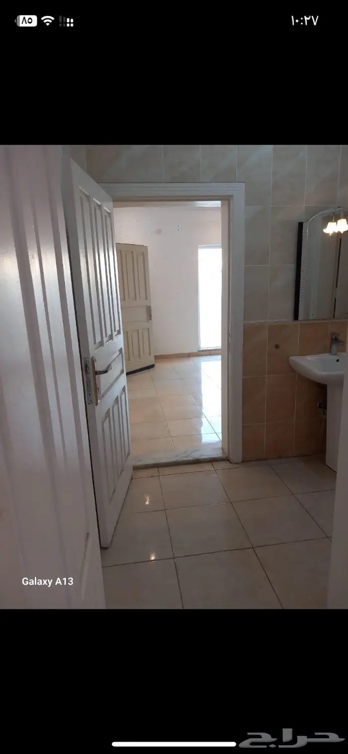 شقه روف بجده سنوي غرفه وصاله شارع التحليه الواحه 13