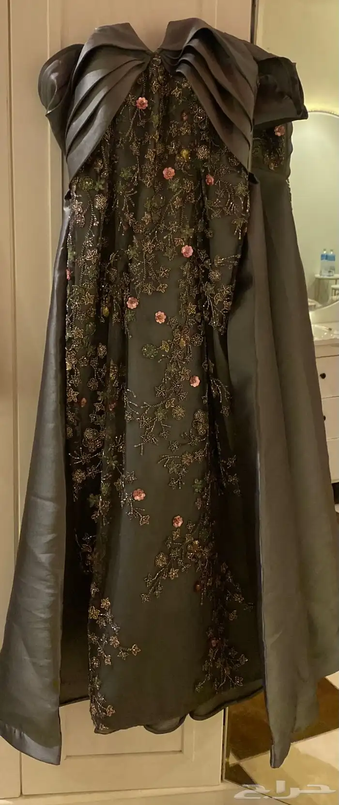 فستان ملكه 0