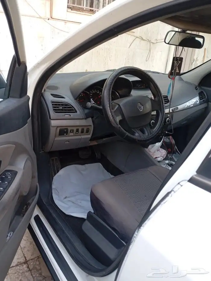 سياره رينو موديل 2012 مجدد وفاحص 5