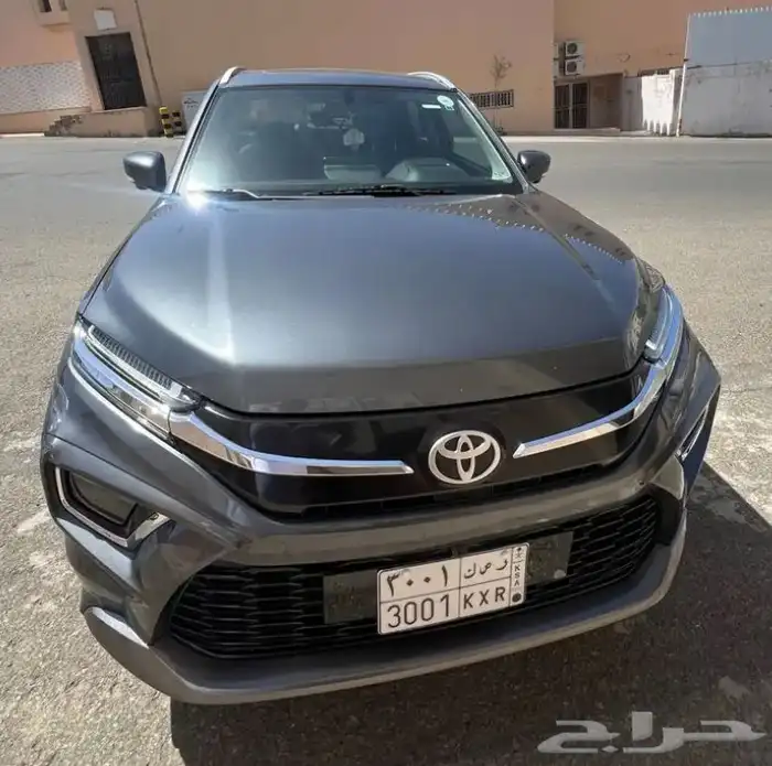 أوربان كروزر تويوتا 2024 للبيع 4