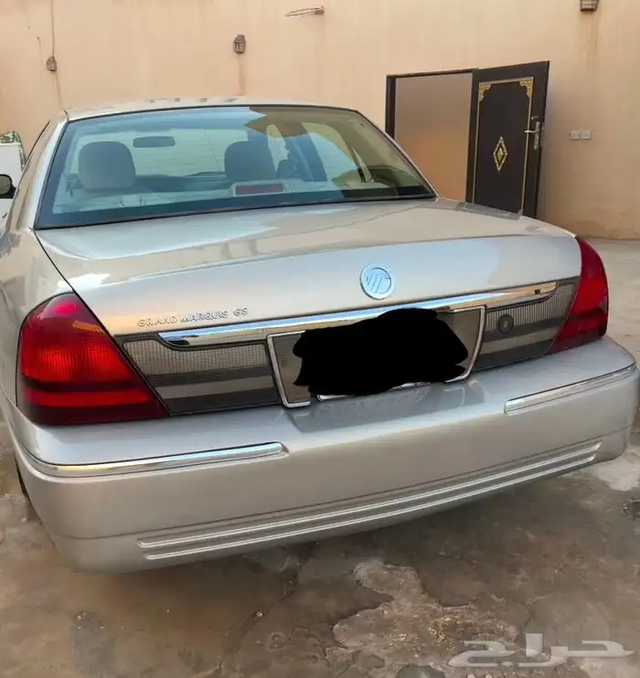 للبيع فورد جراند ماركيز 2010 سعودي مالك اول 3