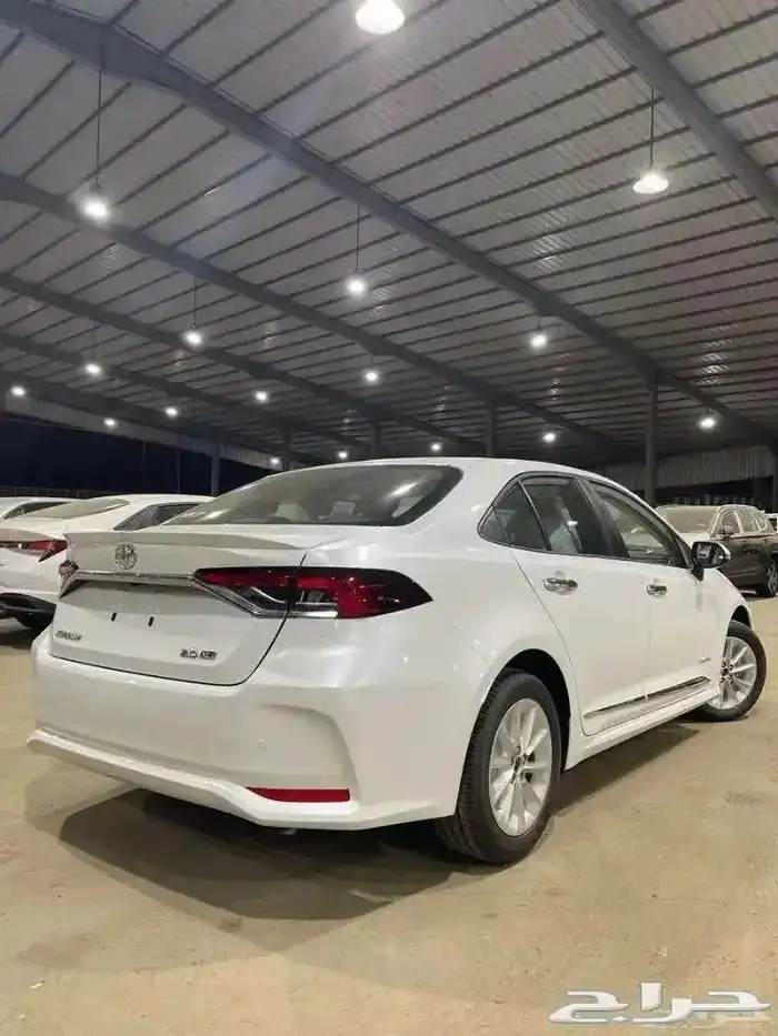 تويوتا كرولا 2.0 مطور جنوط موديل 2025 (عرض بنك الانما 2.50) 4