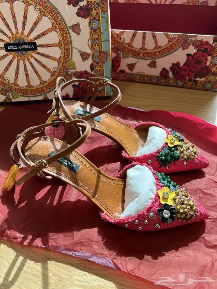 Dolce  GABBANA دوتشي قبانا 0