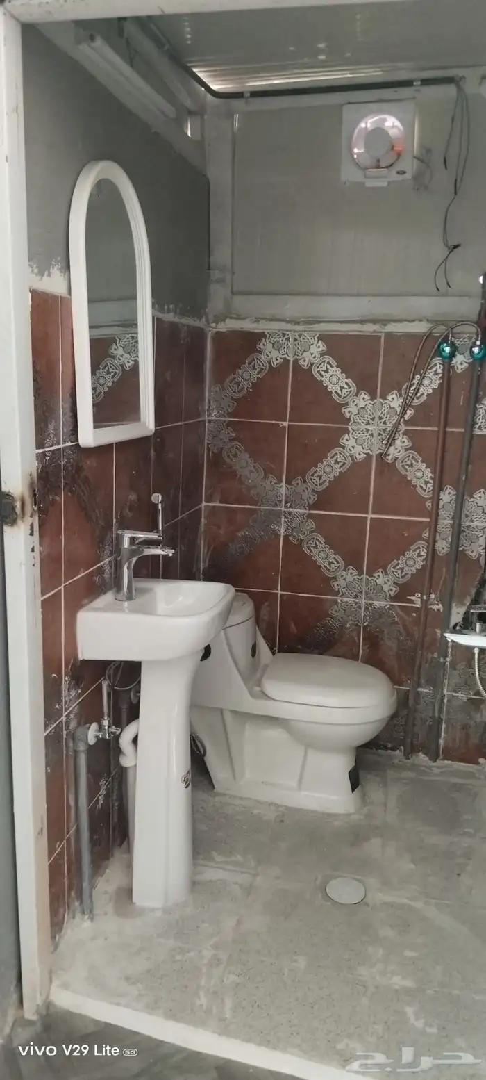 غرفة صغيرة للإيجار 1