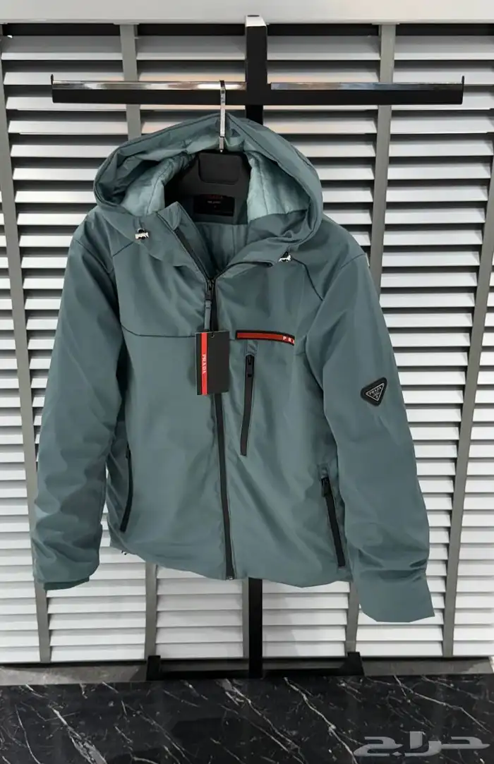 أفخم جاكيتات من أرقى الماركات العالمية 48