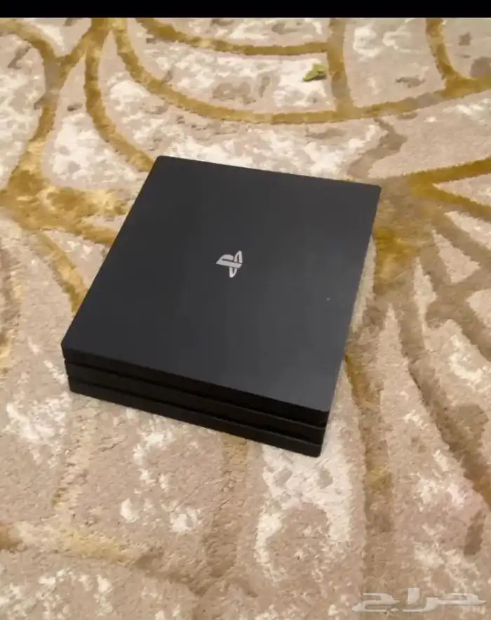 سوني 4 معه يد وداخل السوني فيفا 25 و 24 والعاب السوني نضيف 2