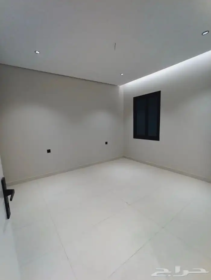 شقة 4 غرف تقبل الدعم السكني 15