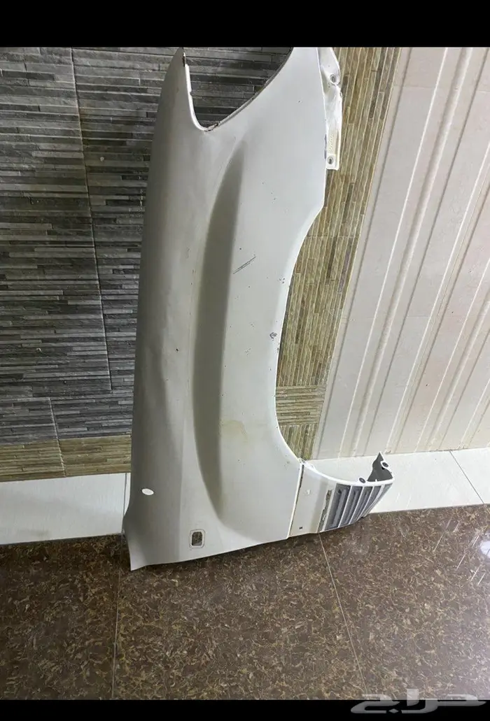 لاندكروزر رفرف يمين اصلي 0