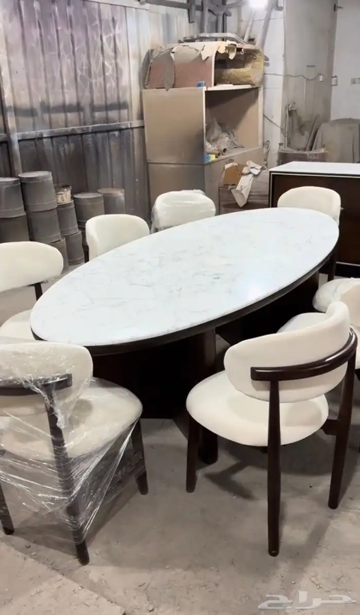 تفصيل طاولات حسب الطلب 3