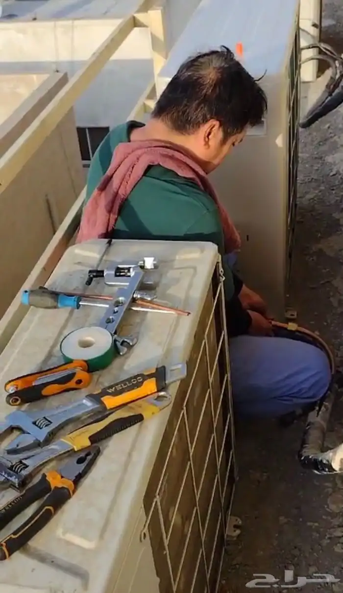 صيانة مكيفات بكج ومخفي ودولابي وغيرها 3