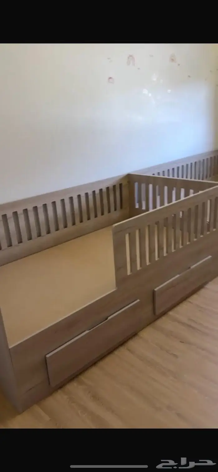 سريرين خشب 0