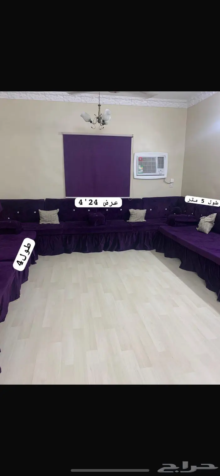 جلسه أرضيه شبه جديده مع ستارة رول وزوليه 0