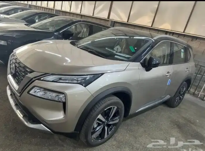 نيسان اكس تريل فل كامل 2025 الكمية محدودة 1