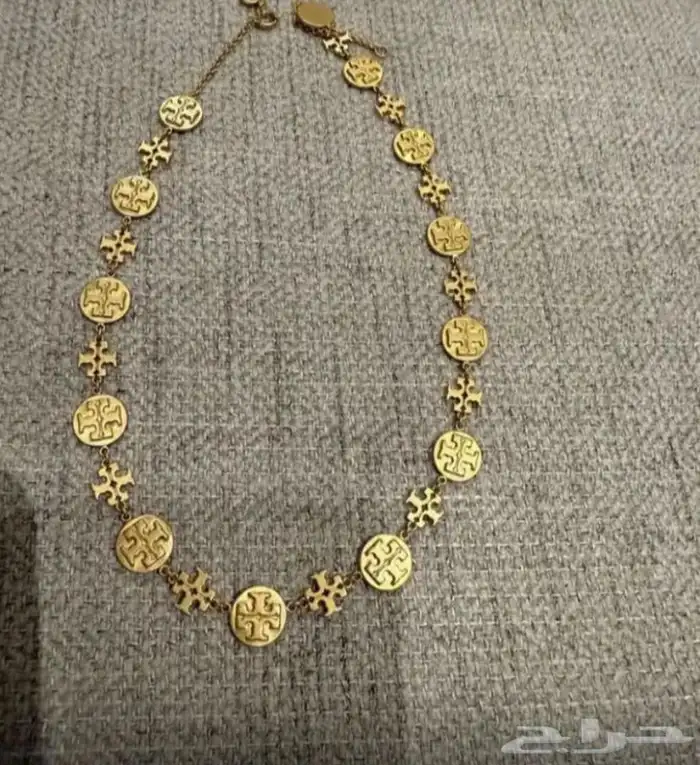 عقد توري بورش الماركه نفسها 0