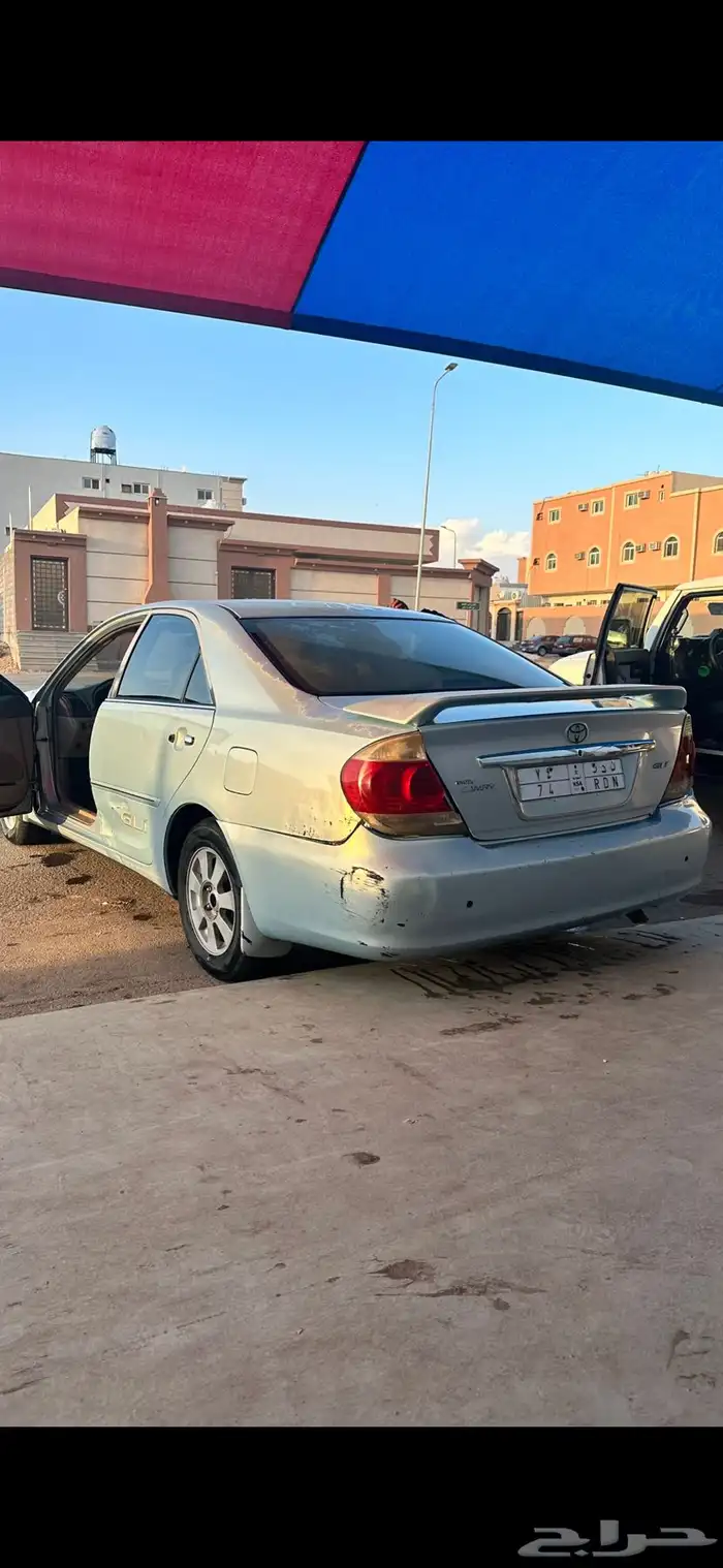 كامري 2005 تم البيع عسى الله يبارك للشاري 2