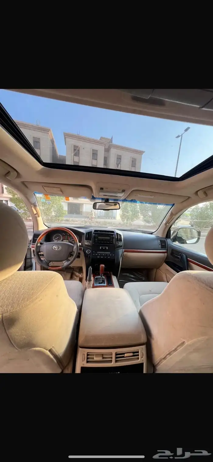 جيب لاند كروزر GXR 1