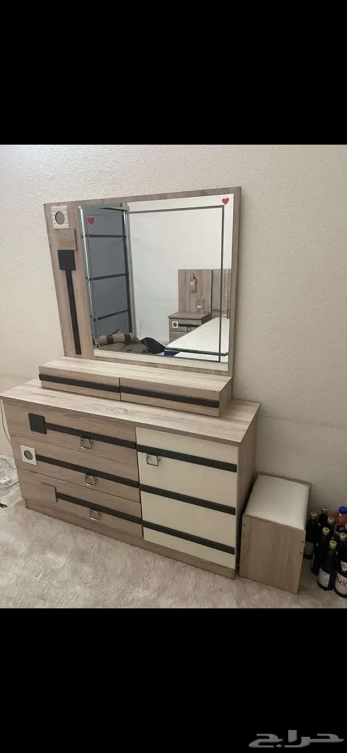 غرفة نوم نظيفة وستاير 3